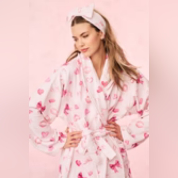 LoveShackFancy Indie Robe - Picture 3 of 7